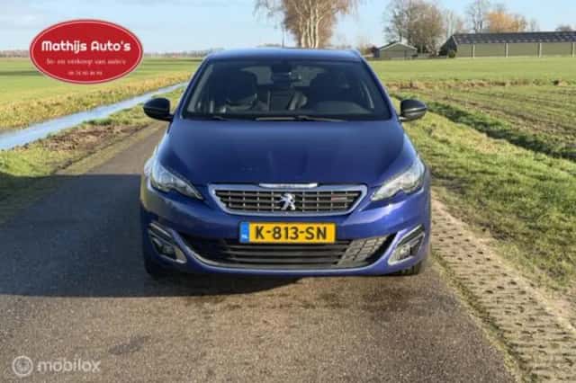 Peugeot 308 (2021) thumbnail 2