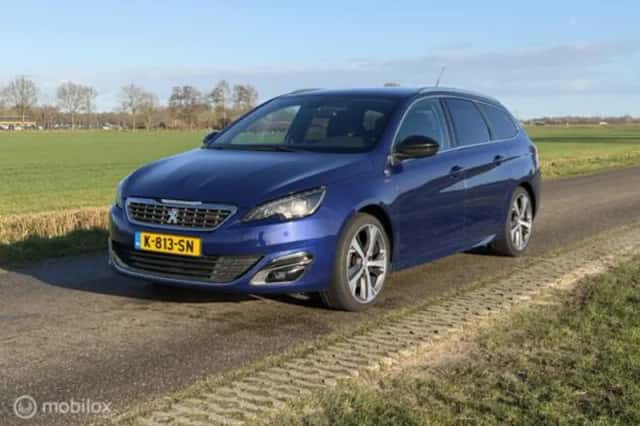 Peugeot 308 (2021) thumbnail 14