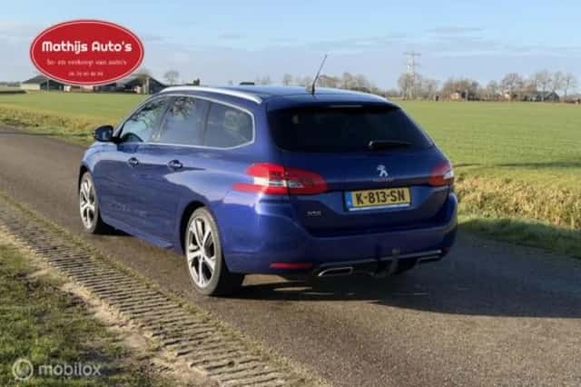 Peugeot 308 (2021) thumbnail 3