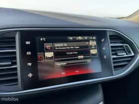 Peugeot 308 (2021) thumbnail 22
