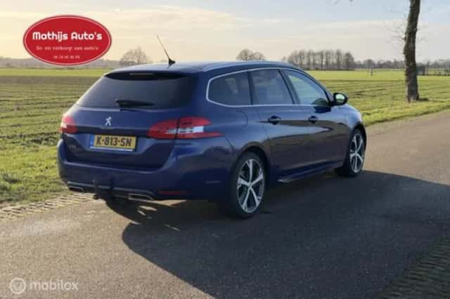 Peugeot 308 (2021) thumbnail 4