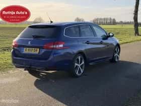 Peugeot 308 (2021) thumbnail 4