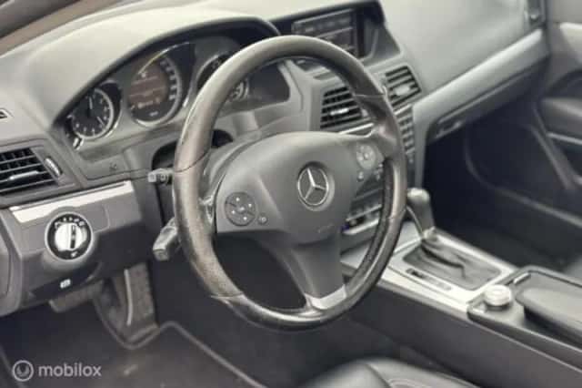 Mercedes-Benz E-Klasse (2009) thumbnail 13