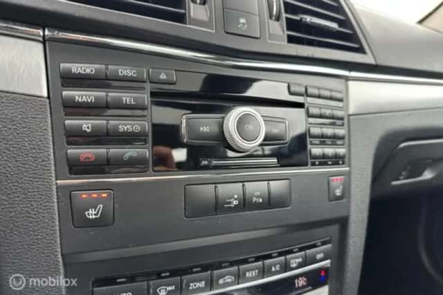 Mercedes-Benz E-Klasse (2009) thumbnail 16