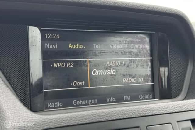 Mercedes-Benz E-Klasse (2009) thumbnail 17