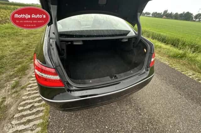 Mercedes-Benz E-Klasse (2009) thumbnail 10