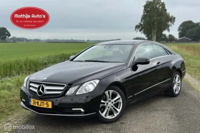Mercedes-Benz E-Klasse (2009) thumbnail 1