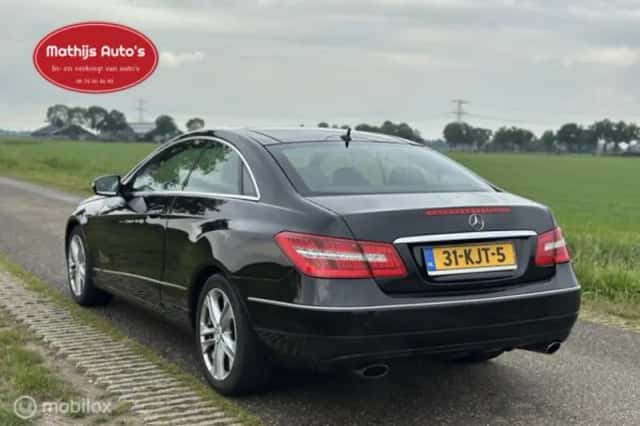 Mercedes-Benz E-Klasse (2009) thumbnail 4