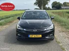 Opel Astra (2015) thumbnail 2