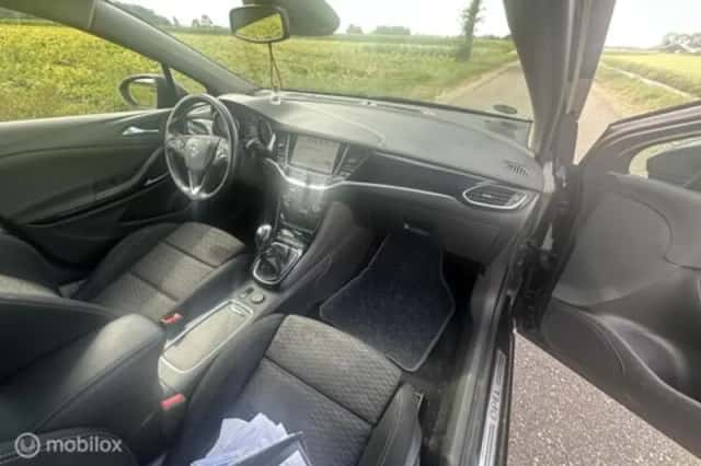 Opel Astra (2015) thumbnail 14