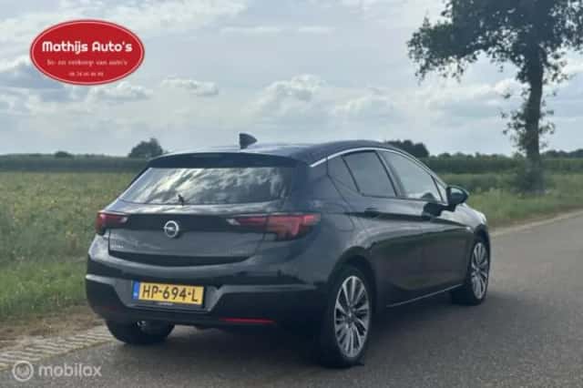 Opel Astra (2015) thumbnail 5