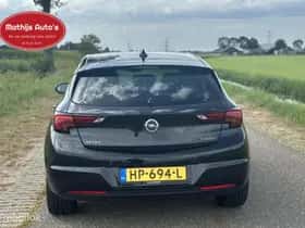 Opel Astra (2015) thumbnail 10