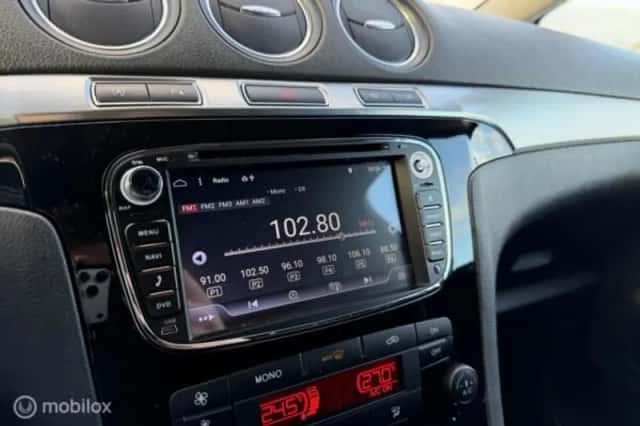 Ford S-Max (2020) thumbnail 18