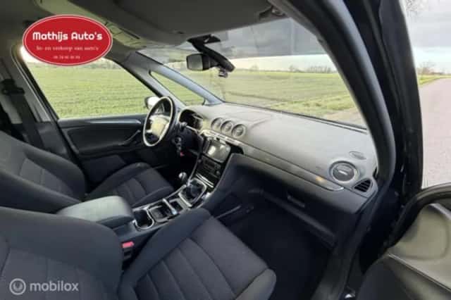 Ford S-Max (2020) thumbnail 4