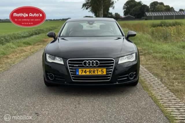 Audi A7 (2011) thumbnail 2