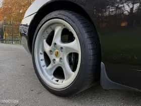 Porsche 911 (2002) thumbnail 12