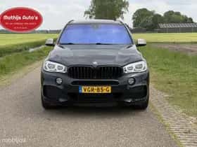 BMW X5 (2020) thumbnail 2