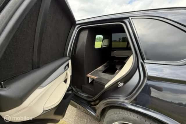 BMW X5 (2020) thumbnail 14