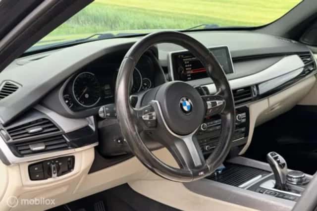 BMW X5 (2020) thumbnail 21