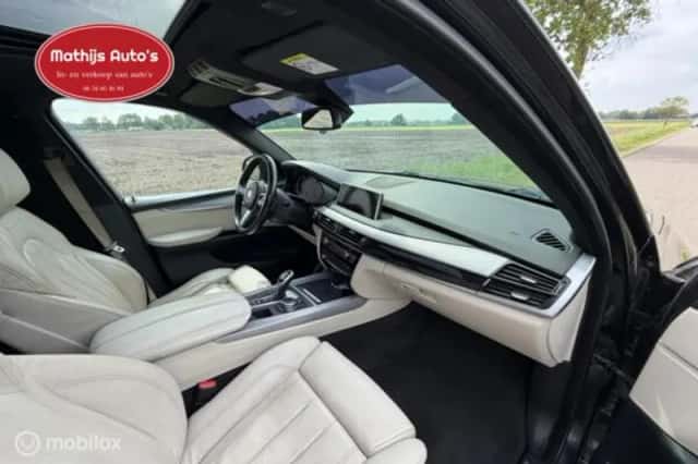 BMW X5 (2016) thumbnail 4
