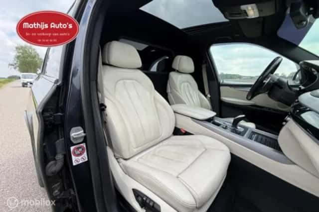 BMW X5 (2016) thumbnail 5