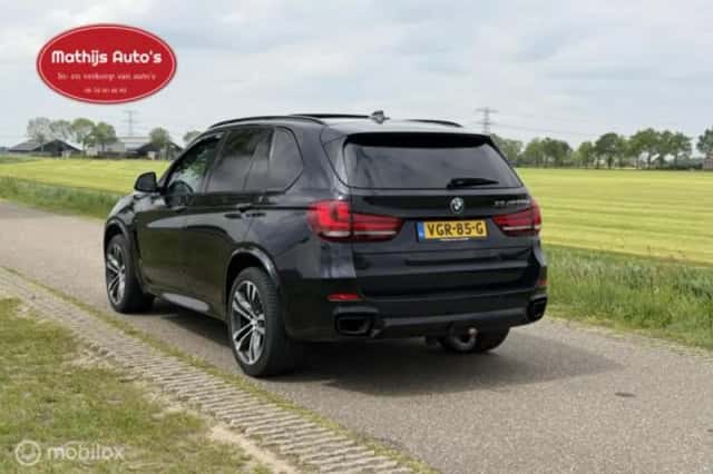 BMW X5 (2020) thumbnail 10