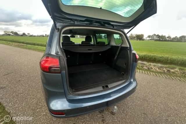 Opel Zafira (2014) thumbnail 13