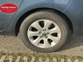 Opel Zafira (2014) thumbnail 7
