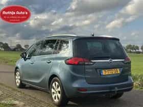 Opel Zafira (2014) thumbnail 8