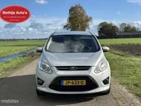 Ford Grand (2016) thumbnail 2