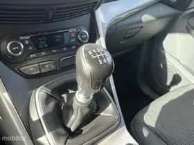 Ford Grand (2016) thumbnail 13
