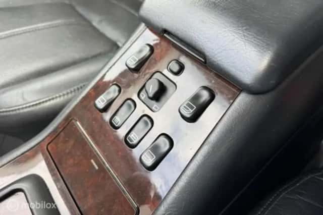 Mercedes-Benz ML-Klasse (2002) thumbnail 12