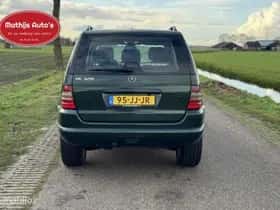 Mercedes-Benz ML-Klasse (2002) thumbnail 4