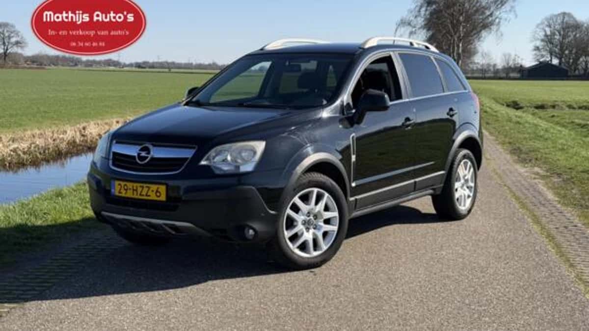Opel Antara (2009) — foto 1