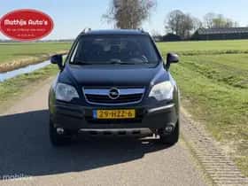 Opel Antara (2009) thumbnail 2