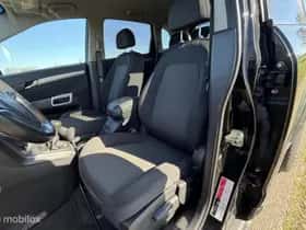 Opel Antara (2009) thumbnail 15