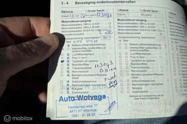 Opel Antara (2009) thumbnail 21