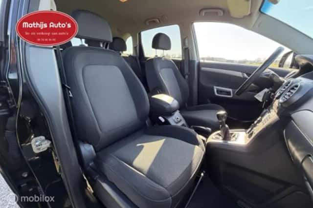 Opel Antara (2009) thumbnail 5
