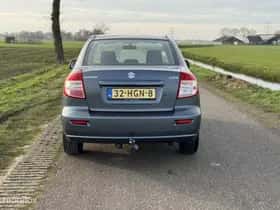 Suzuki SX4 (2008) thumbnail 11