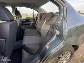 Suzuki SX4 (2008) thumbnail 14