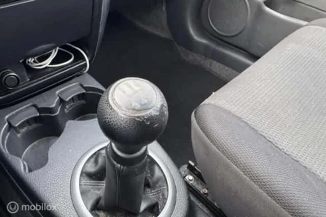 Suzuki SX4 (2008) thumbnail 17