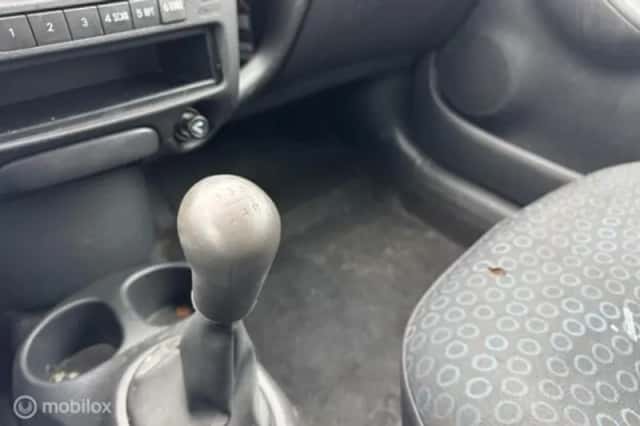 Toyota Yaris (2004) thumbnail 15
