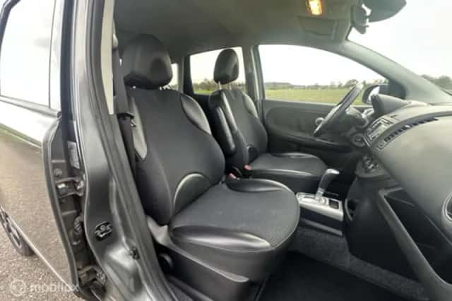 Nissan Note (2016) thumbnail 13