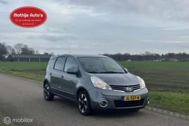 Nissan Note (2016) thumbnail 4