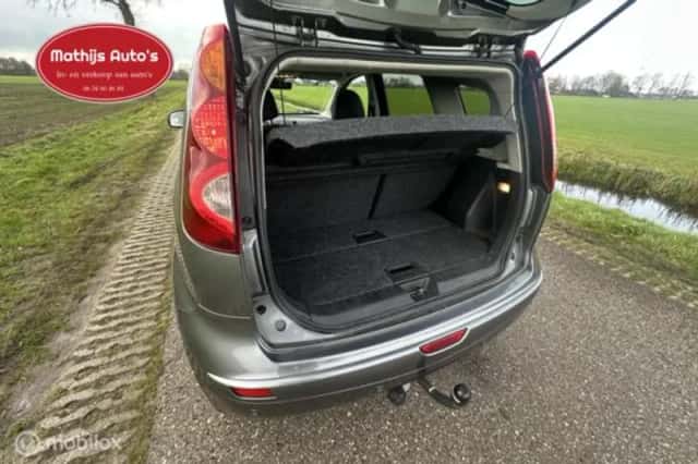 Nissan Note (2016) thumbnail 7