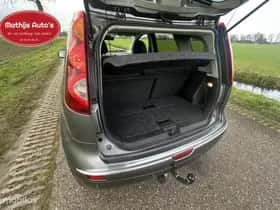 Nissan Note (2016) thumbnail 7