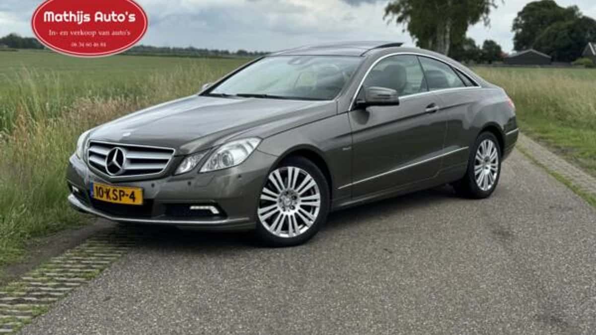 Mercedes-Benz E-Klasse (2010) — foto 1