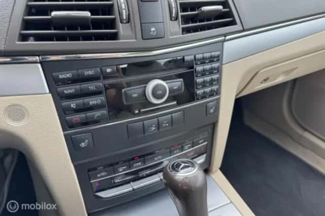 Mercedes-Benz E-Klasse (2010) thumbnail 17