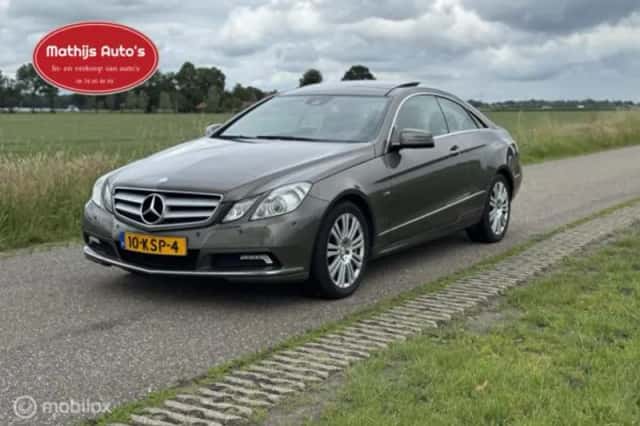 Mercedes-Benz E-Klasse (2010) thumbnail 3