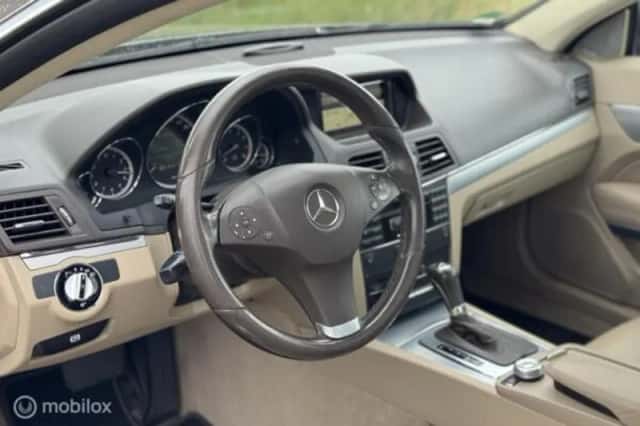 Mercedes-Benz E-Klasse (2010) thumbnail 23